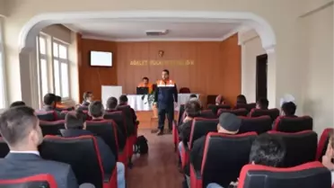 Yükümlülere Temel Afet Bilinci ve Afetlerde İlk 72 Saat Eğitimi Verildi