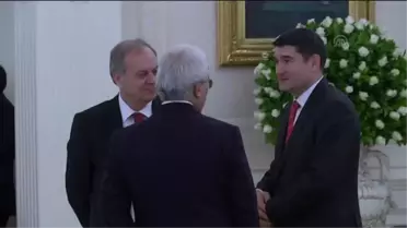 Gül, Komorowski onuruna yemek verdi (1) -