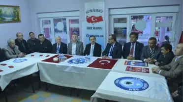 Tepebaşı Belediye Başkanı Ataç Kamu-Sen'i Ziyaret Etti