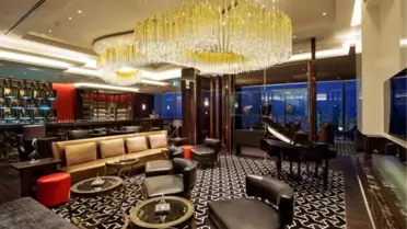 Cloud 34'te Bulutların Üzerinde Eğlence