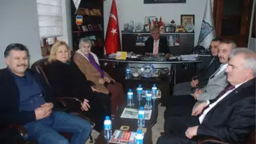 Mehmet Akif Ersoy'un Torunu Niksar'a Geldi