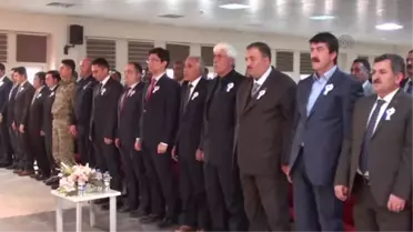 Erciş'te Vergi Rekortmenlerine Plaket