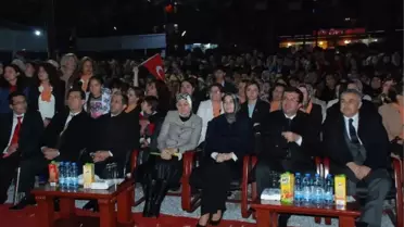 Bakan Zeybekci, Didim'de Kadınların Sevincine Ortak Oldu