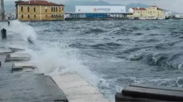 Marmara Denizi'ndeki Poyraz Ulaşımı Etkiliyor
