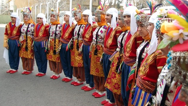 Şehitkamil Halkoyunlarında Çifte Şampiyonluk Elde Etti
