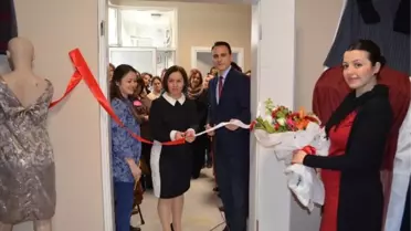 Söke'de Kumaşların Dansı Sergisi Beğeni Topladı