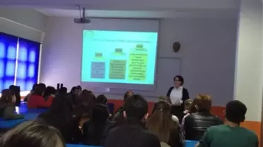 Üniversite Öğrencilerine Gıda Güvenliği ve İyi Hijyen Uygulamaları Eğitimi