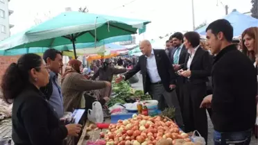 Yalçın Pekgüzel, Pazarcı Kadınlara Destek Verdi