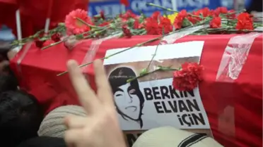Berkin Elvan Son Yolculuğuna Uğurlanıyor