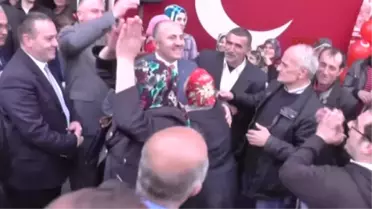 Çayeli Sp Adayı Dünya Liderlerinden Aldığını İddia Ettiği Mesajları Okudu