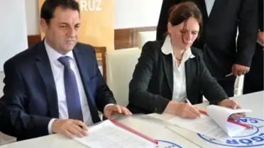 Almanlar Doğu'da güneş enerjisinden elektrik üretecek -