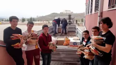 Liseli Öğrencilerden Suriye'ye Yardım Kampanyasına Destek