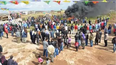 Ergani'ye Bağlı Ahmetli Köyünde Newroz Kutlaması