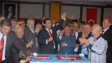 Makedonya Göçmenleri Kuşadası'nda Buluştu