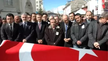 Burak Can Karamanoğlu'nun cenazesi toprağa verildi -