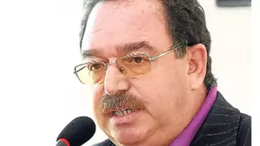 'Barış, Dostluk ve Demokrasi' Ödülü Hatip Dicle'ye Verildi