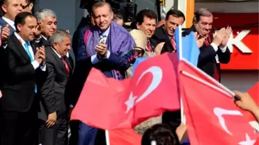 'Benim Milletim Bunların Hepsini Paketler, Sandığa Gömer'