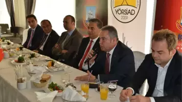 Başkan Böcek, Yörsiad'ın Konuğu Oldu