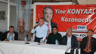 Başkan Böcek, Mahalle Toplantılarında Vatandaşlarla Buluşuyor