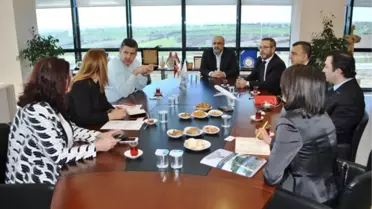 AnadoluJet Yöneticileri ÇTSO'yu Ziyaret Etti