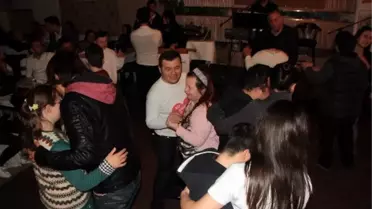Down Sendromlu Çocuklardan Muhteşem Gösteri