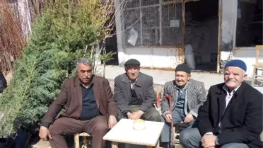 Adilcevaz'da Kar Yağışı Yerini Güneşe Bıraktı