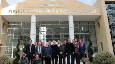 Alevi Dernekleri'nden Cemevine Tam Not