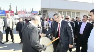 Başkan Köşker'e Terminal Esnafından Davul Zurnalı Karşılama