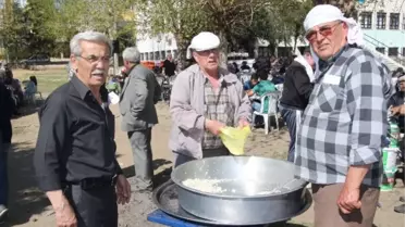 Cami Cemaatinden Keşkek Hayrı