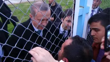 Başbakan Erdoğan'a Zonguldak Havaalanında Sevgi Seli