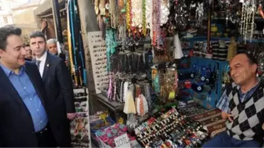 Başbakan Yardımcısı Babacan, Esnafla Buluştu