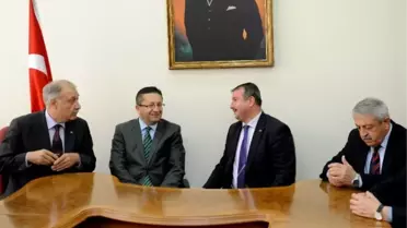 Başkan Tiryaki Hız Kesmiyor