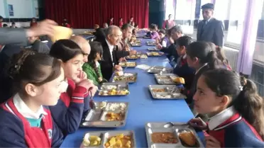 Milletvekili Fırat, Sincik'te Seçim Çalışmalarına Katıldı