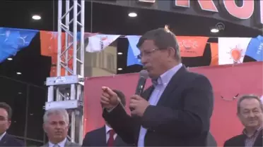Davutoğlu: Milletin İstikbalini Kimseye Çiğnetmeyeceğiz