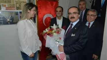Vali Coş: 'Amatör ve Profesyonel Sporlara Desteğimiz Sürecek'