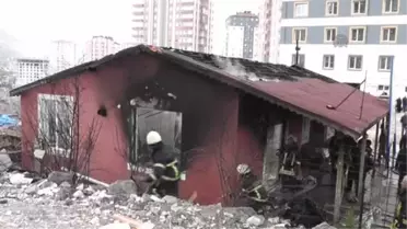 İnşaatın Bekçi Kulübesinde Yangın: 1 Ölü