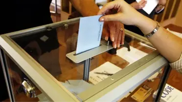 Hopa'da Seçimi AK Parti Kılpayı Kazandı