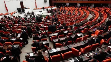 Meclis'te Sandalye Sayısı Düşüyor, BDP Grup Sınırında