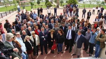 Ayvalık Belediye Başkanı Rahmi Gençer, Mazbatasını Aldı