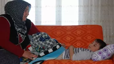Parasızlıktan Çocuğunu Tedavi Ettiremiyor