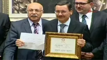 Ankara Büyükşehir Belediye Başkanı Gökçek, Mazbatasını Aldı
