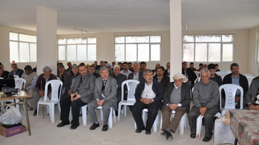 Manisalı Çiftçiler Tarla Okullarında Eğitiliyor