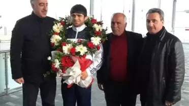 Yakup Gör Güreşte Avrupa Üçüncüsü