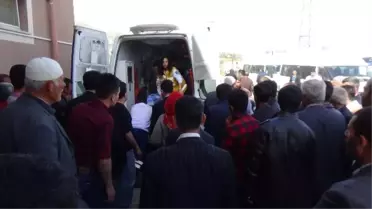 Kulp'ta Minibüs Dereye Uçtu: 6 Yaralı