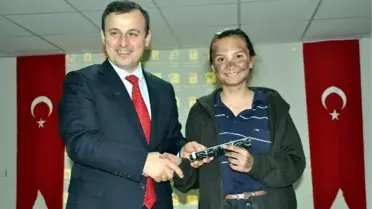 Suşehri'nde Ortaokullar Arası Şiir Yarışması Düzenlendi