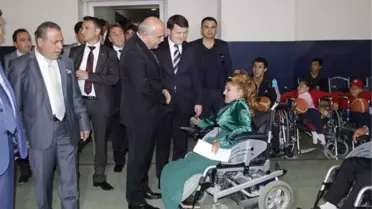 Vali İpek: 'Pkk 3 Vatandaşımızı Kaçırdı, Bu Olay Süreci Baltalamaya Yöneliktir'