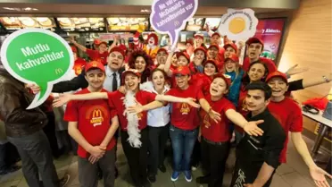 McDonald's, 50 Bin Ücretsiz Yumurtalı McMuffin Dağıttı