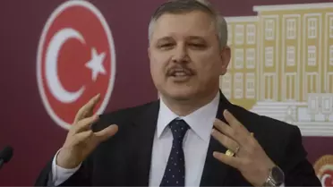 Muhammed Çetin İkinci Kez THY Uçağından İndirilmek İstendi