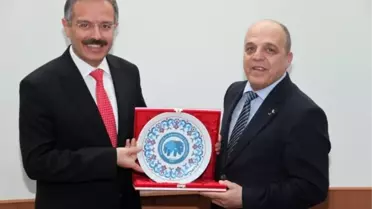Kmü'de 'İnsan ve Spor' Konferansı