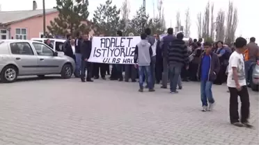 Ulaş'ta CHP adayına destek yürüyüşü -